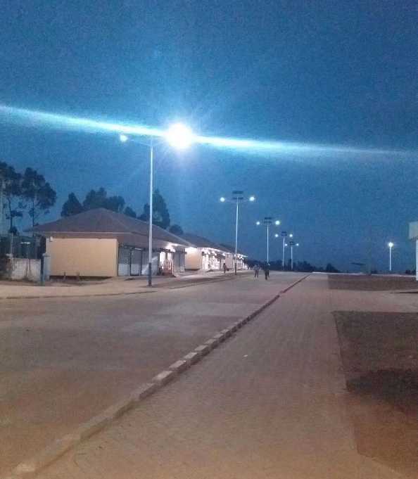 诸城市非洲科特迪瓦太阳能路灯工程